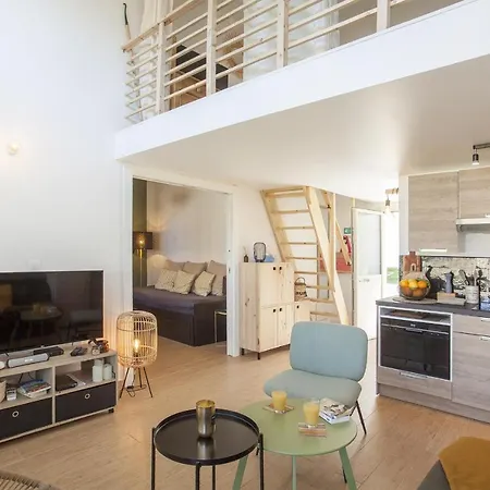 Les Lauriers Roses Apartment *