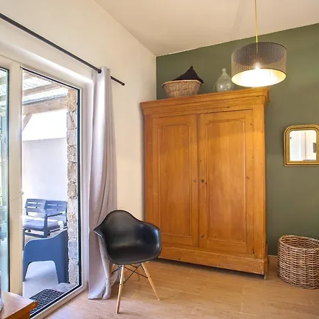 Apartment Les Lauriers Roses Lumio (Corsica)