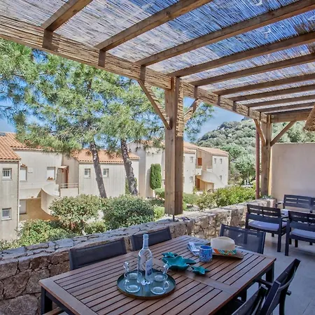 Les Lauriers Roses *